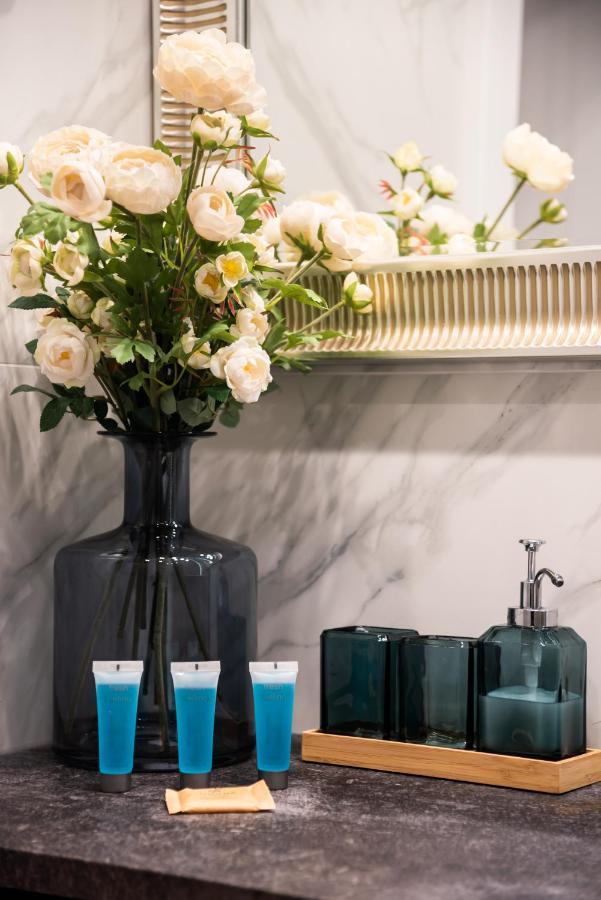 ורשה Zlota Sophisticated Apartment מראה חיצוני תמונה